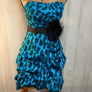 Dress -  size 3     S15